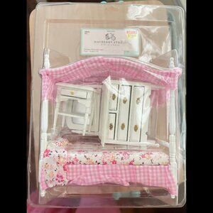 Discontinued 1:12 Mayberry Street Dollhouse Pink & White Canopy Bedroom Set